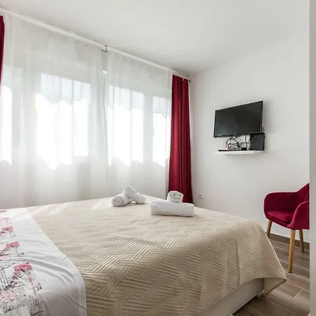 Apartment Cezar