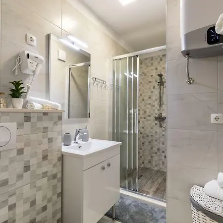 Cezar Apartamento Split