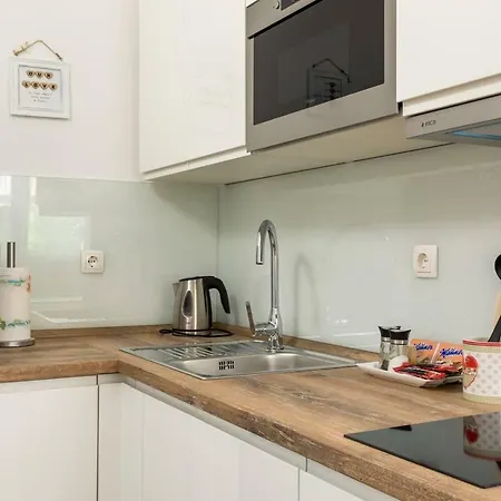 Cezar Apartment *