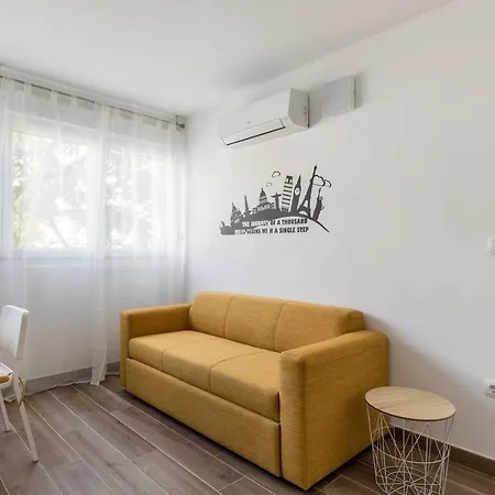 Apartment Cezar